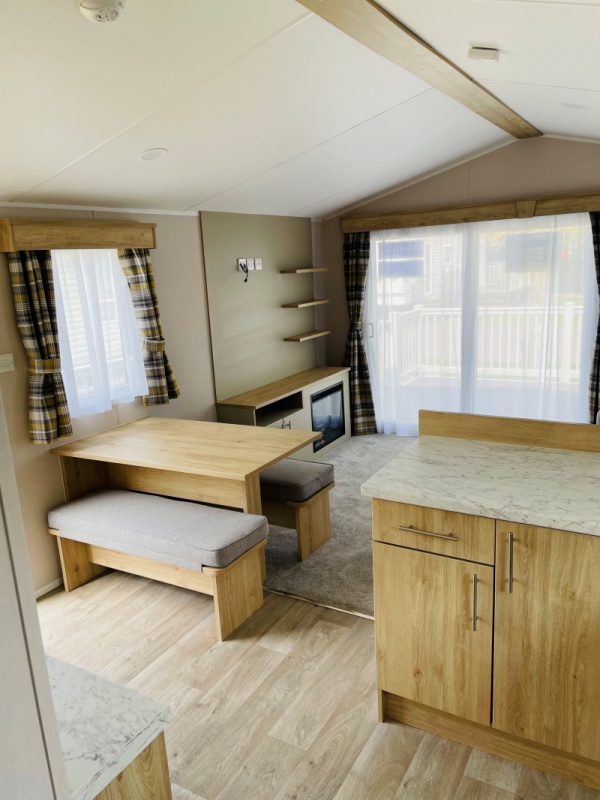 AtlasMirageKitchenLoungenew