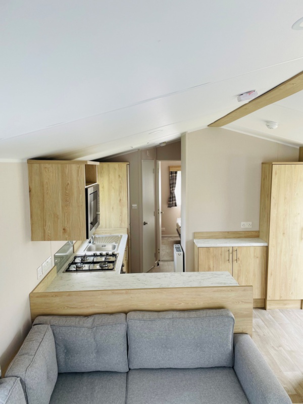 AtlasMirageLoungeThroughKitchennew